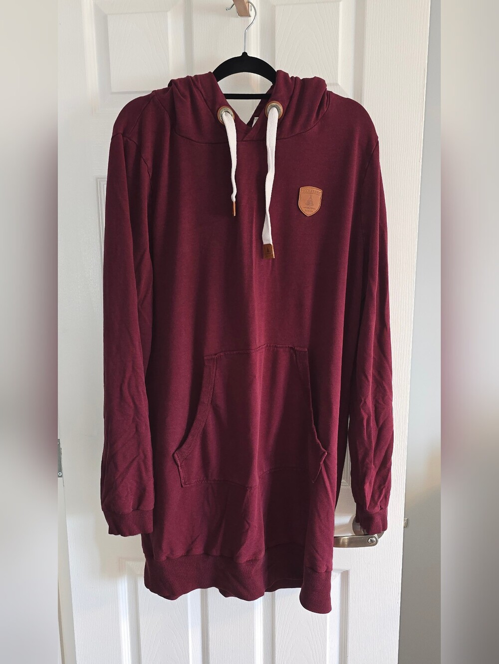 Wanakome Long Sleeve Carmen Burgundy Hoodie Dress